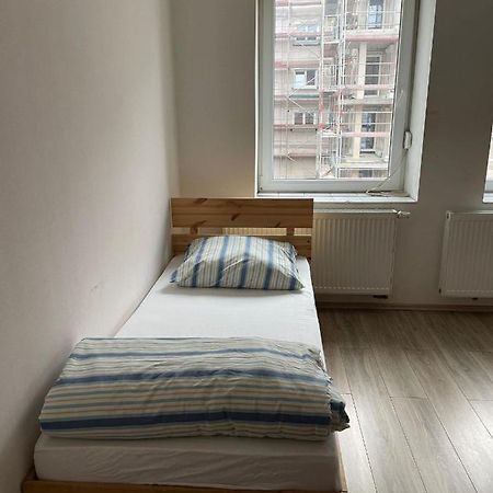 Monteur-Apartment Am Bahnhof Muhlheim am Main Ngoại thất bức ảnh