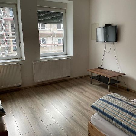Monteur-Apartment Am Bahnhof Muhlheim am Main Ngoại thất bức ảnh